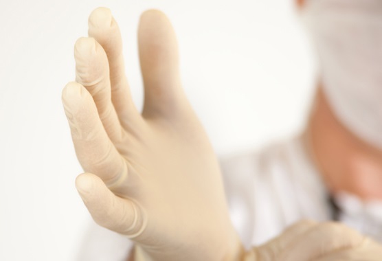 مدیریت واکنش آنافیلاکسی به لاتکس در کودکان